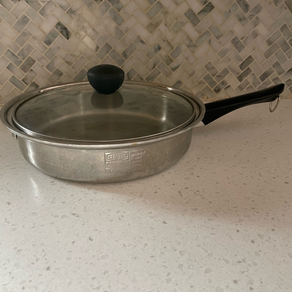 Vintage Amway Queen 3 Ply18/8 Stainless Steel 10-1/2"Frying Pan Not Original Lid